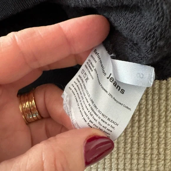 Reformation jeans cropped sweatshirt - Picture 4 of 8